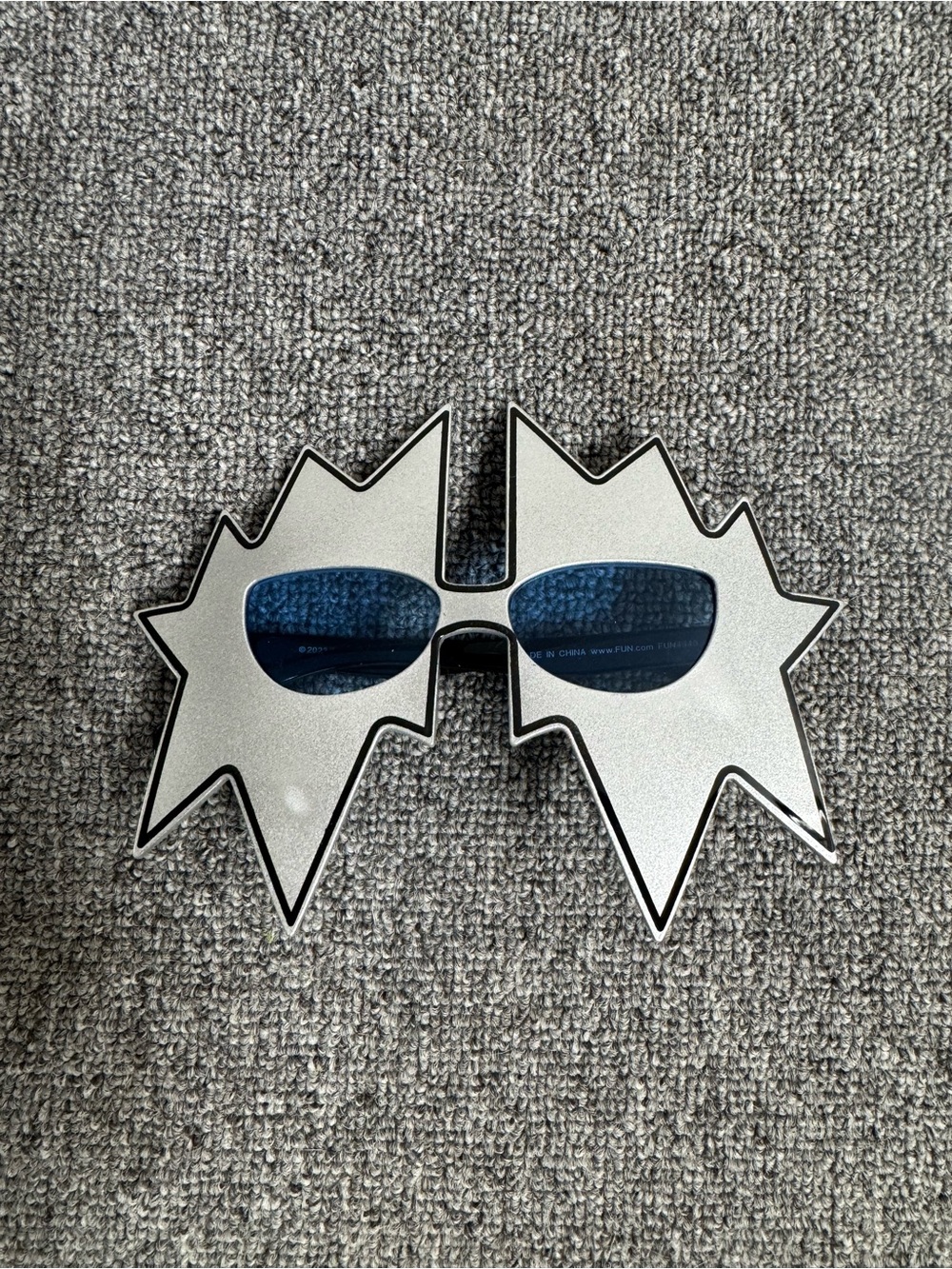 Novelty KISS Spaceman Silver Starburst Sunglasses with Blue Lenses